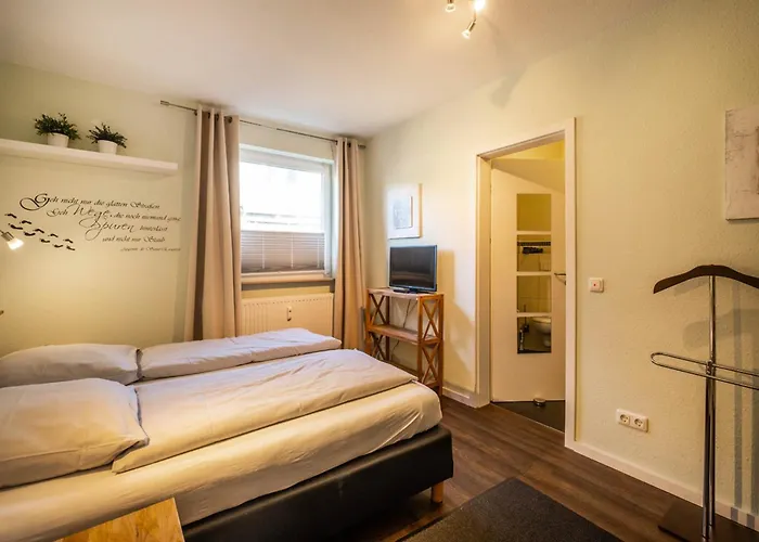 Haus Regenpfeifer 2 아파트 부숨