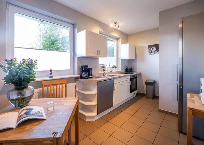 Haus Regenpfeifer 2 *